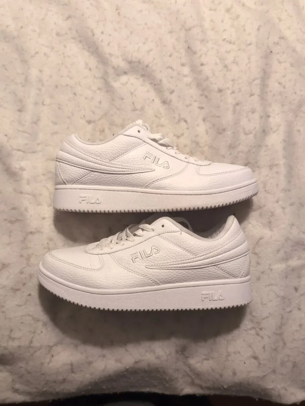 FILA Original Fitness Ripple White Sneakers Women’s Size 8.5 Classic Court Shoe